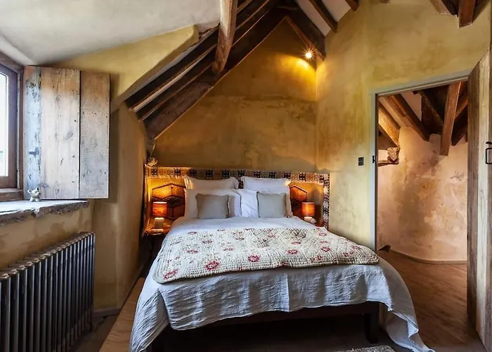 Ferienhaus Medieval Manor House *