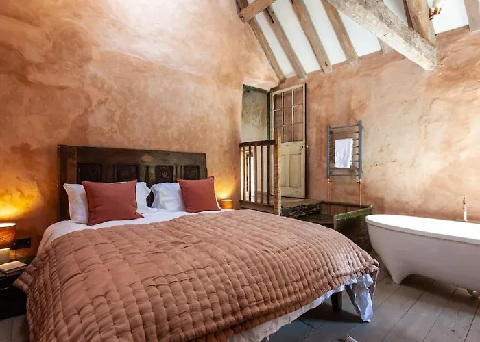 Medieval Manor House Holiday home Bristol