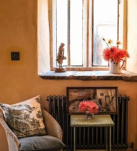 Holiday home Medieval Manor House Bristol