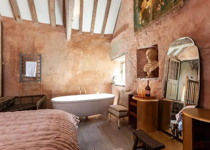 Medieval Manor House Holiday home