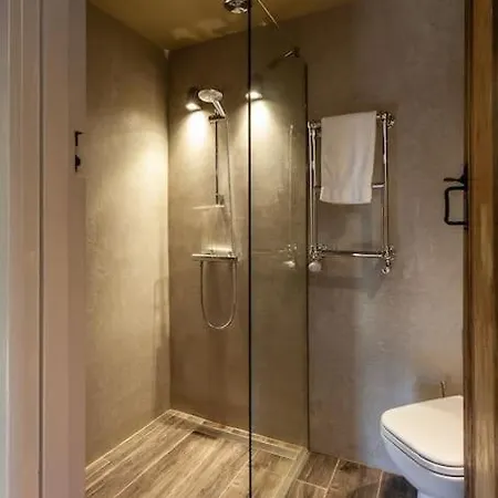 Medieval Manor House Сasa de vacaciones Bristol