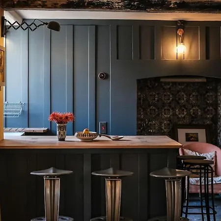 Medieval Manor House Сasa de vacaciones