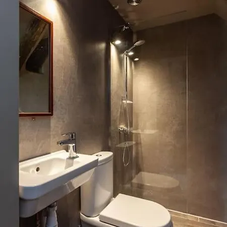 Vakantiehuis Medieval Manor House *